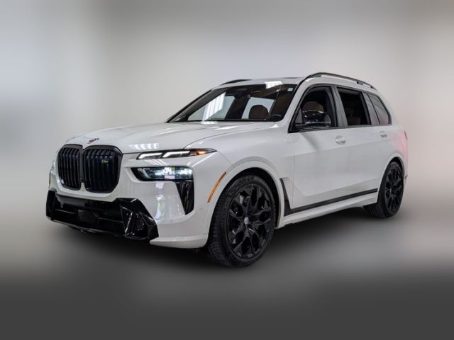 2023 BMW X7 M60i