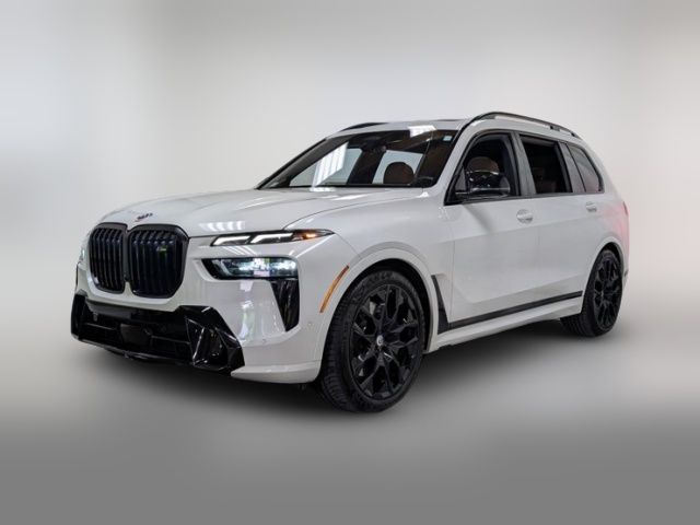 2023 BMW X7 M60i