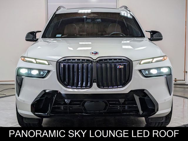 2023 BMW X7 M60i