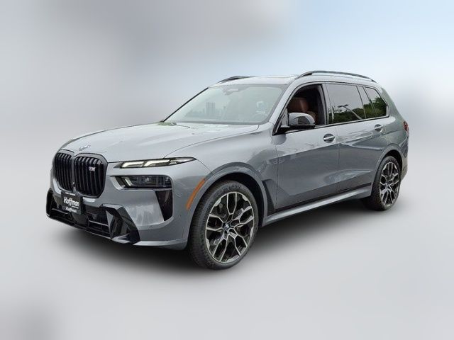 2023 BMW X7 M60i