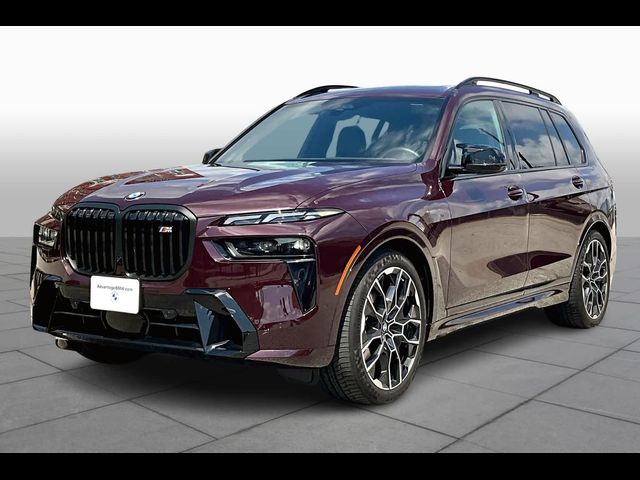 2023 BMW X7 M60i