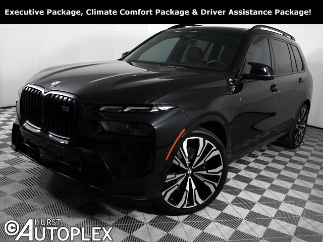 2023 BMW X7 M60i
