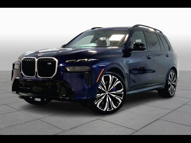 2023 BMW X7 M60i