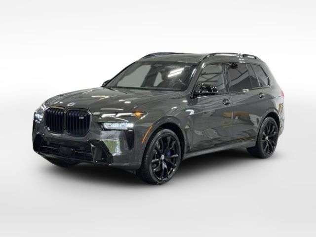 2023 BMW X7 M60i