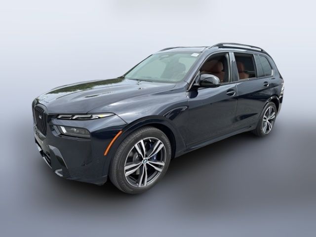 2023 BMW X7 M60i