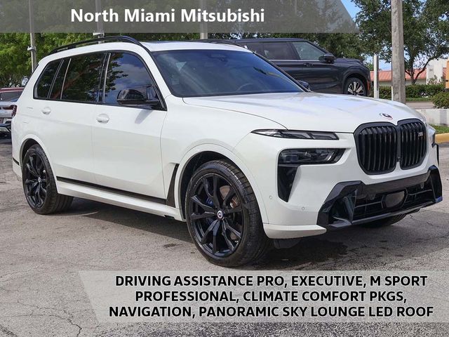 2023 BMW X7 M60i