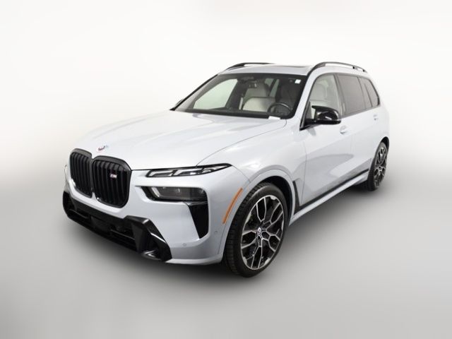 2023 BMW X7 M60i