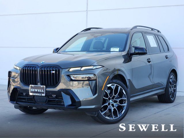 2023 BMW X7 M60i