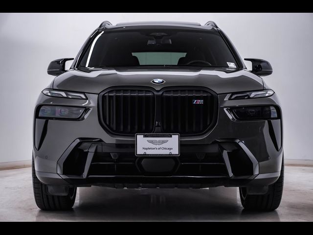 2023 BMW X7 M60i