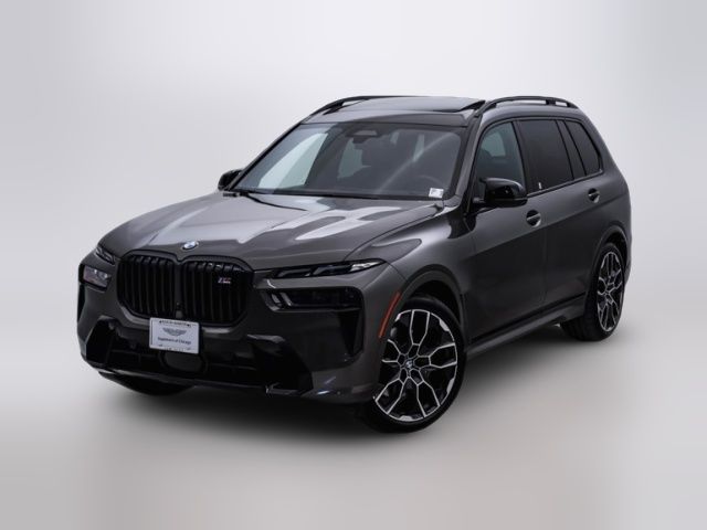 2023 BMW X7 M60i