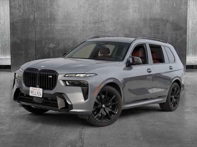 2023 BMW X7 M60i