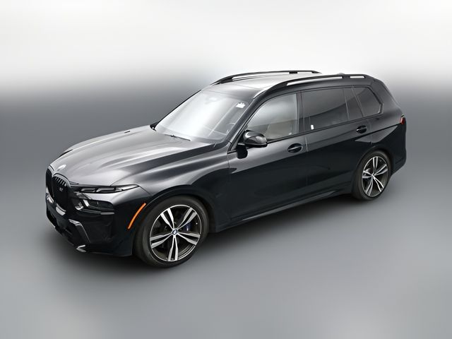 2023 BMW X7 M60i
