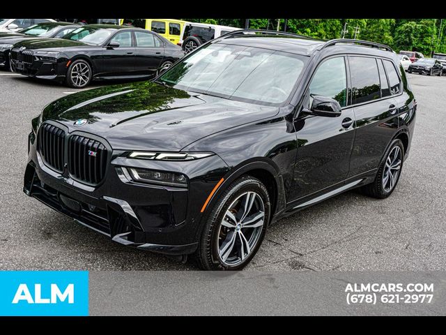 2023 BMW X7 M60i
