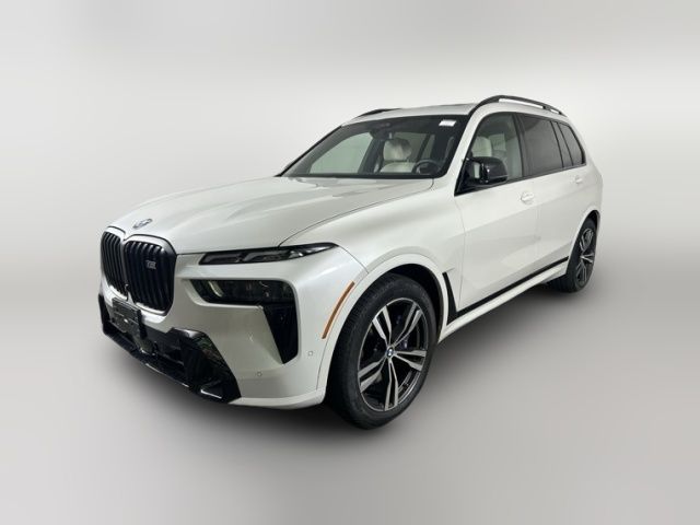 2023 BMW X7 M60i