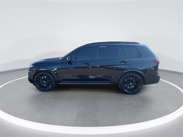 2023 BMW X7 M60i