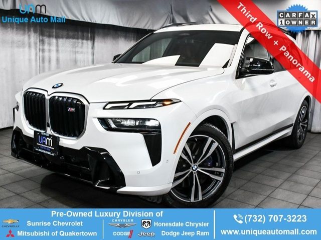 2023 BMW X7 M60i