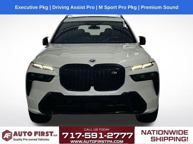 2023 BMW X7 M60i