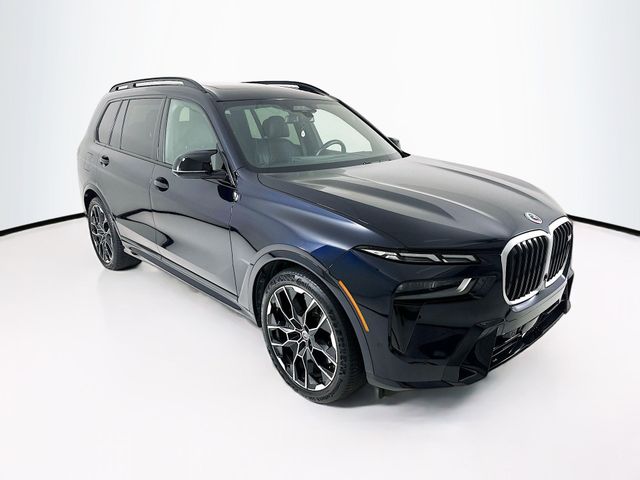 2023 BMW X7 M60i