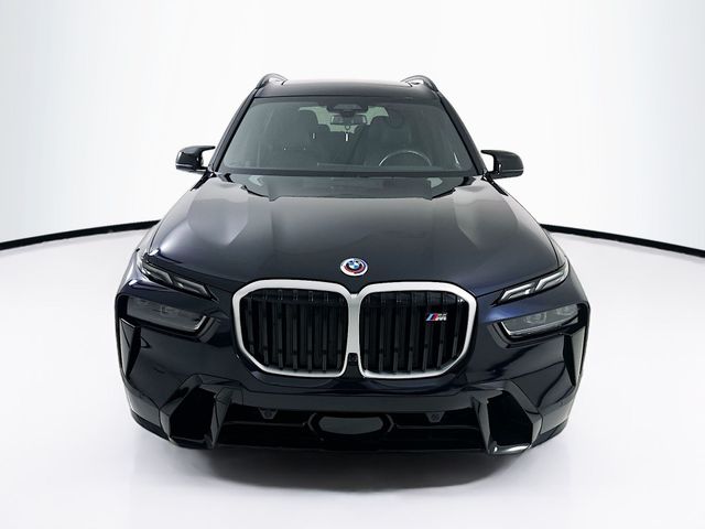 2023 BMW X7 M60i
