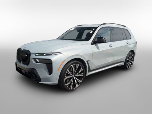 2023 BMW X7 M60i