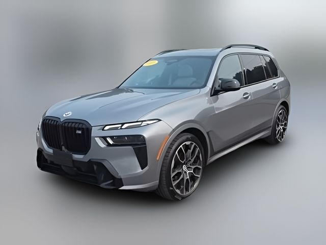 2023 BMW X7 M60i