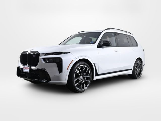 2023 BMW X7 M60i