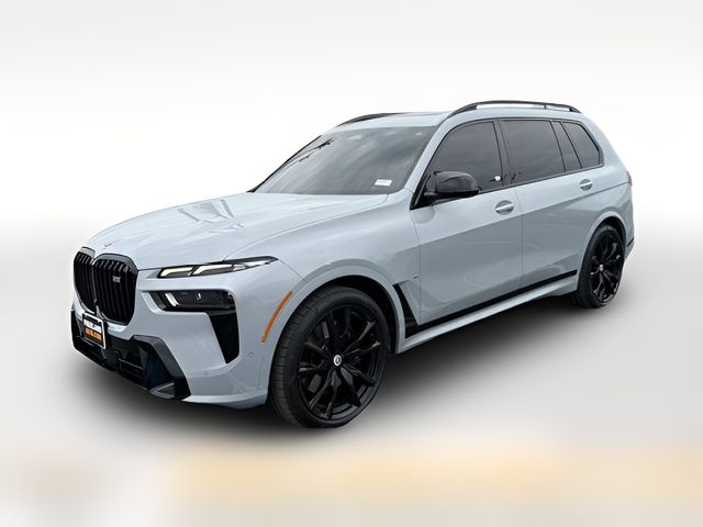 2023 BMW X7 M60i