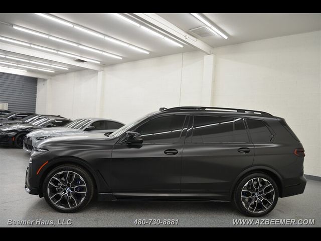 2023 BMW X7 M60i