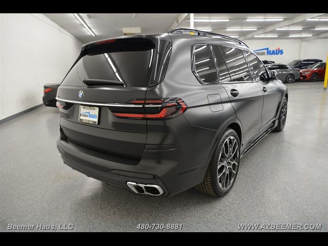 2023 BMW X7 M60i