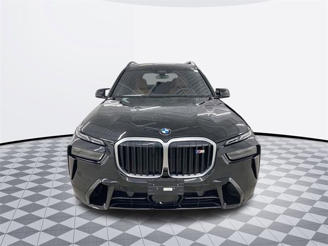 2023 BMW X7 M60i