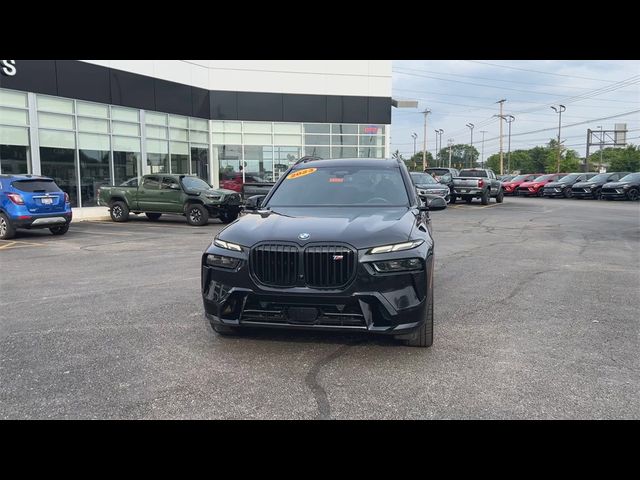 2023 BMW X7 M60i