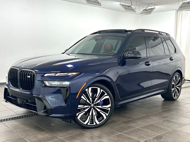 2023 BMW X7 M60i