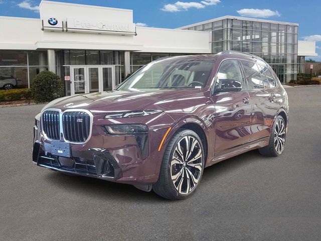 2023 BMW X7 M60i