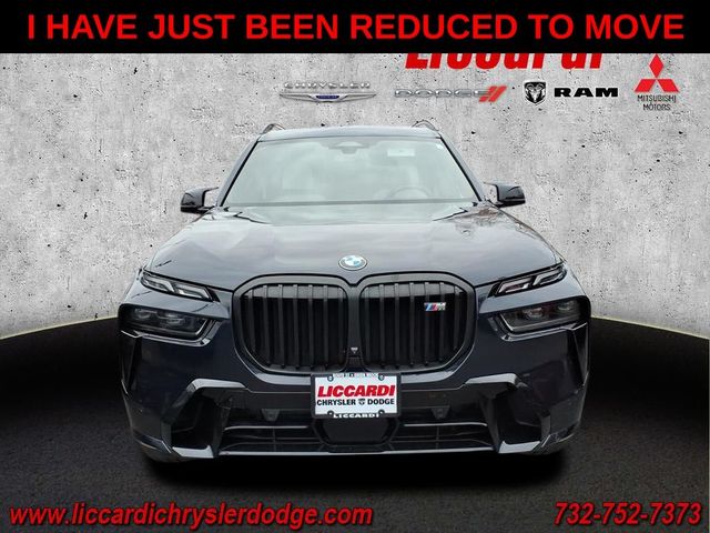 2023 BMW X7 M60i