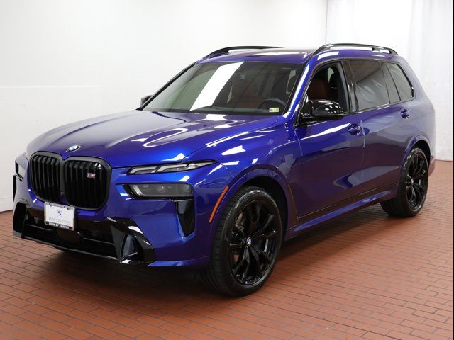 2023 BMW X7 M60i