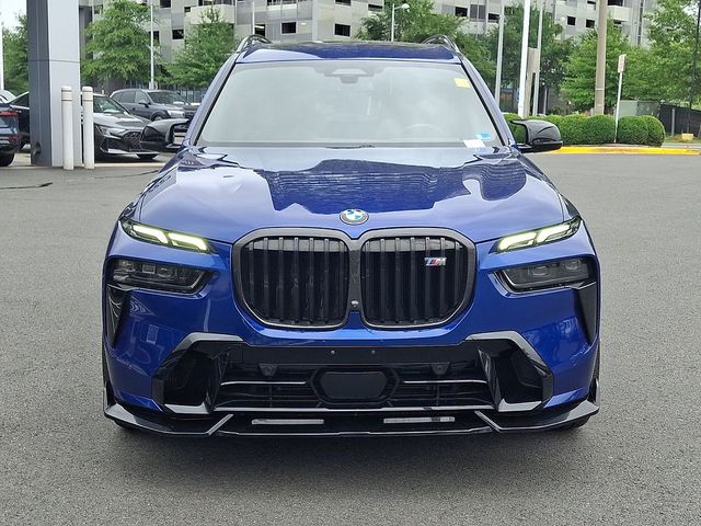 2023 BMW X7 M60i