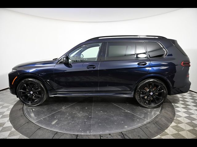 2023 BMW X7 M60i