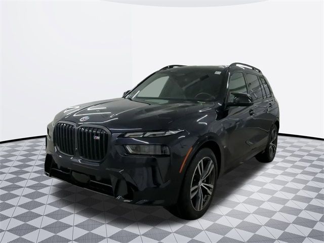 2023 BMW X7 M60i