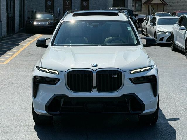 2023 BMW X7 M60i