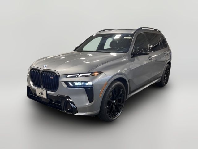 2023 BMW X7 M60i