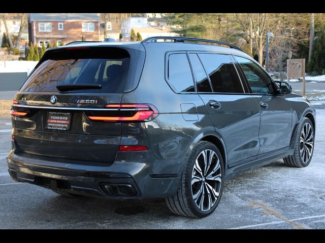 2023 BMW X7 M60i