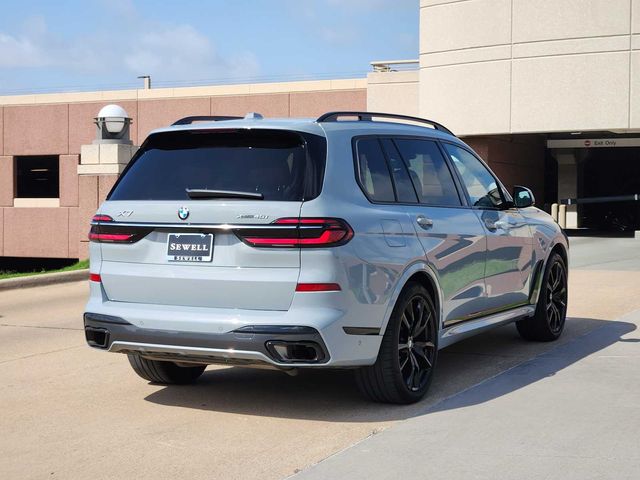 2023 BMW X7 xDrive40i