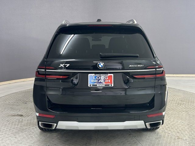 2023 BMW X7 xDrive40i