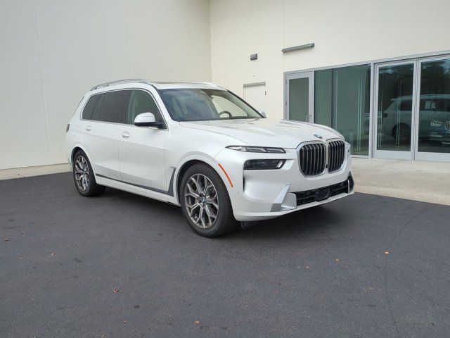 2023 BMW X7 xDrive40i