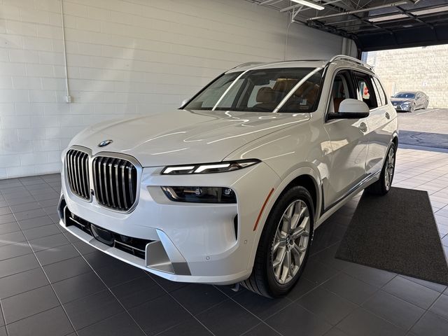 2023 BMW X7 xDrive40i