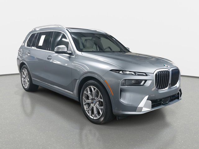 2023 BMW X7 xDrive40i