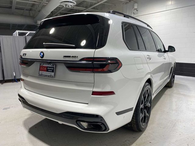 2023 BMW X7 xDrive40i