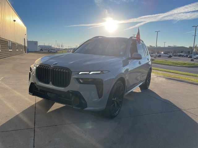 2023 BMW X7 xDrive40i