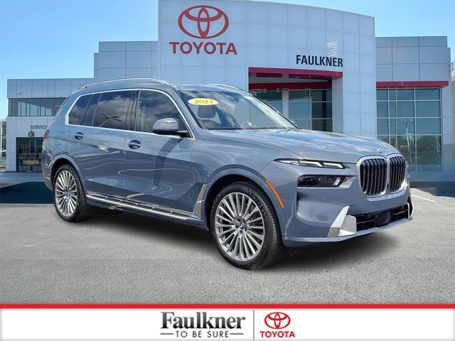 2023 BMW X7 xDrive40i