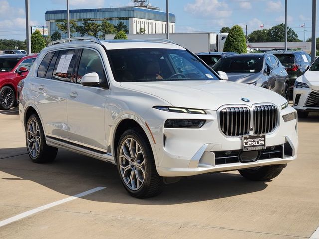 2023 BMW X7 xDrive40i